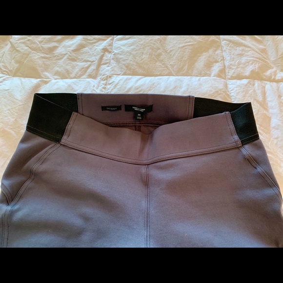 Vera Wang Grey Stretch Business Pants - Medium - Picture 6 of 6
